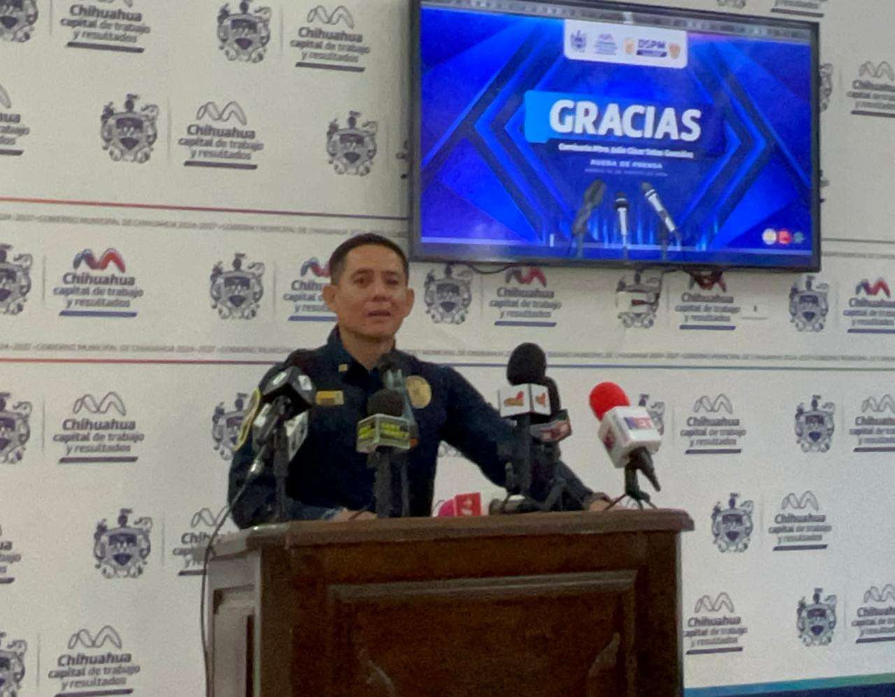 Roban 2 unidades de la FGE de corralón el fin de semana