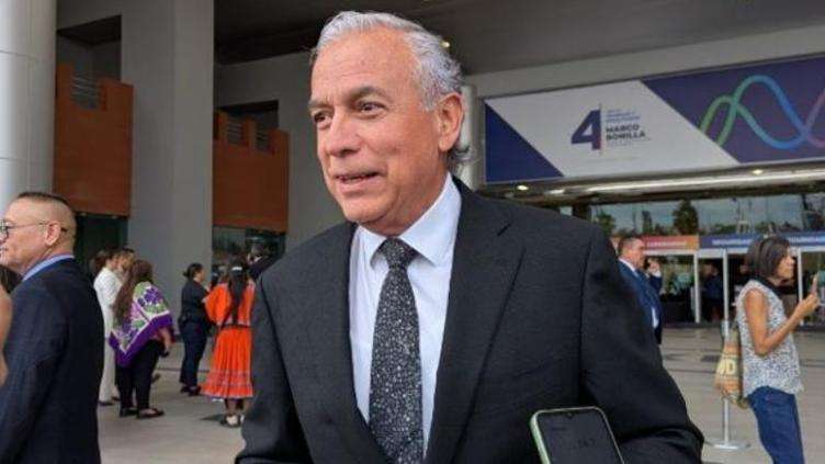 Presenta renuncia Juan Blanco a la Jefatura de Carreteras